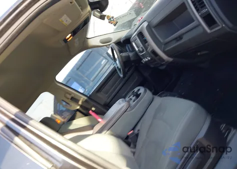 2016 Ram 1500 Express из США, поврежденный, VIN 3C6RR7KT8GG154319